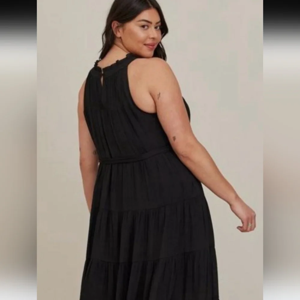 Torrid Tea Length Studio Crepe de Chine Black Dress 2 2X 18-20 - Picture 3 of 7